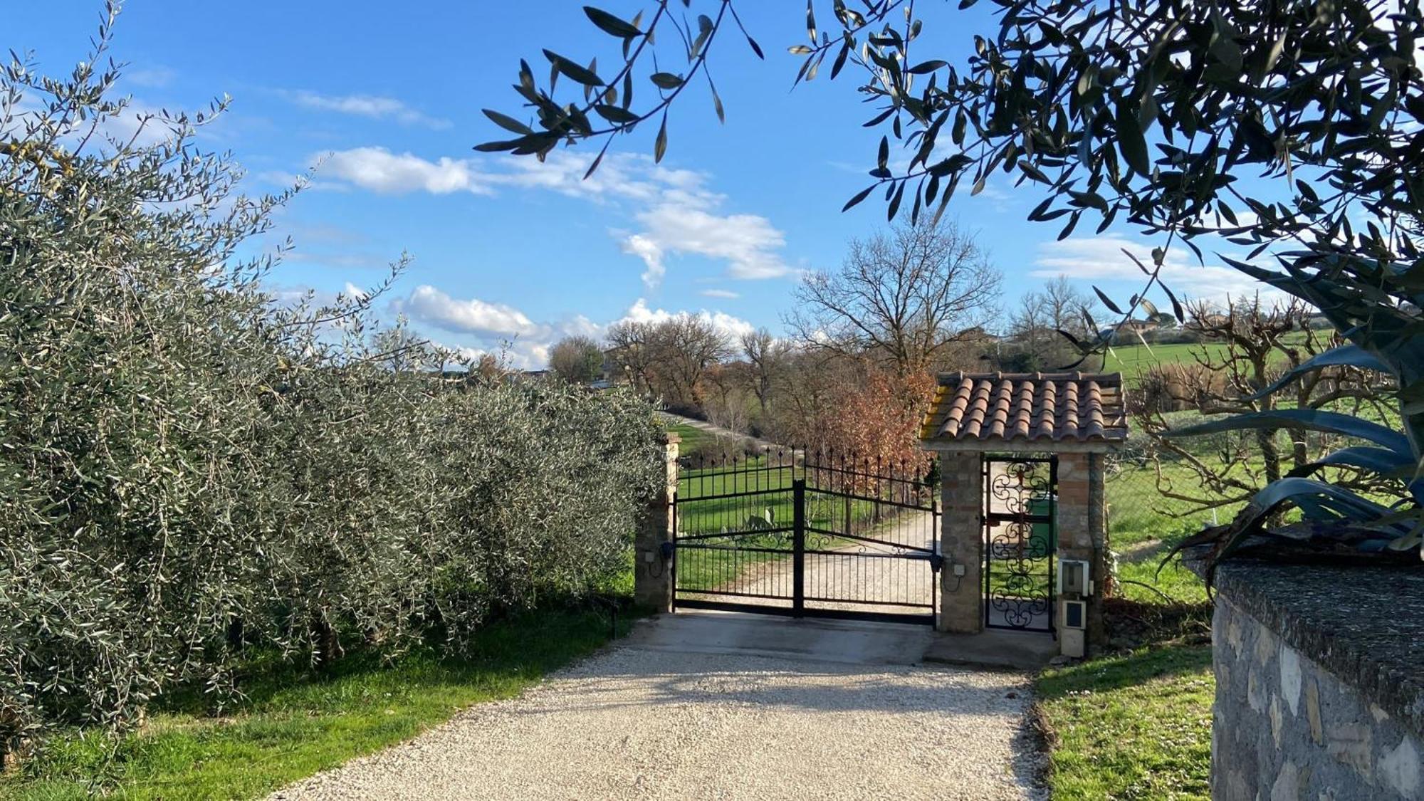 Vila Casa Civico22 Fratta Todina Exteriér fotografie